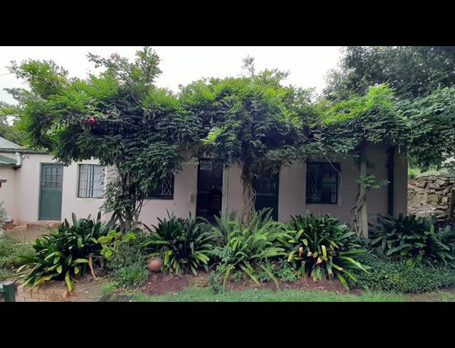 2 BEDROOM PROPERTY TO RENT IN WEST HILL